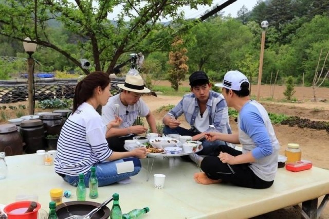  3 Meals A Day season 2 Poster